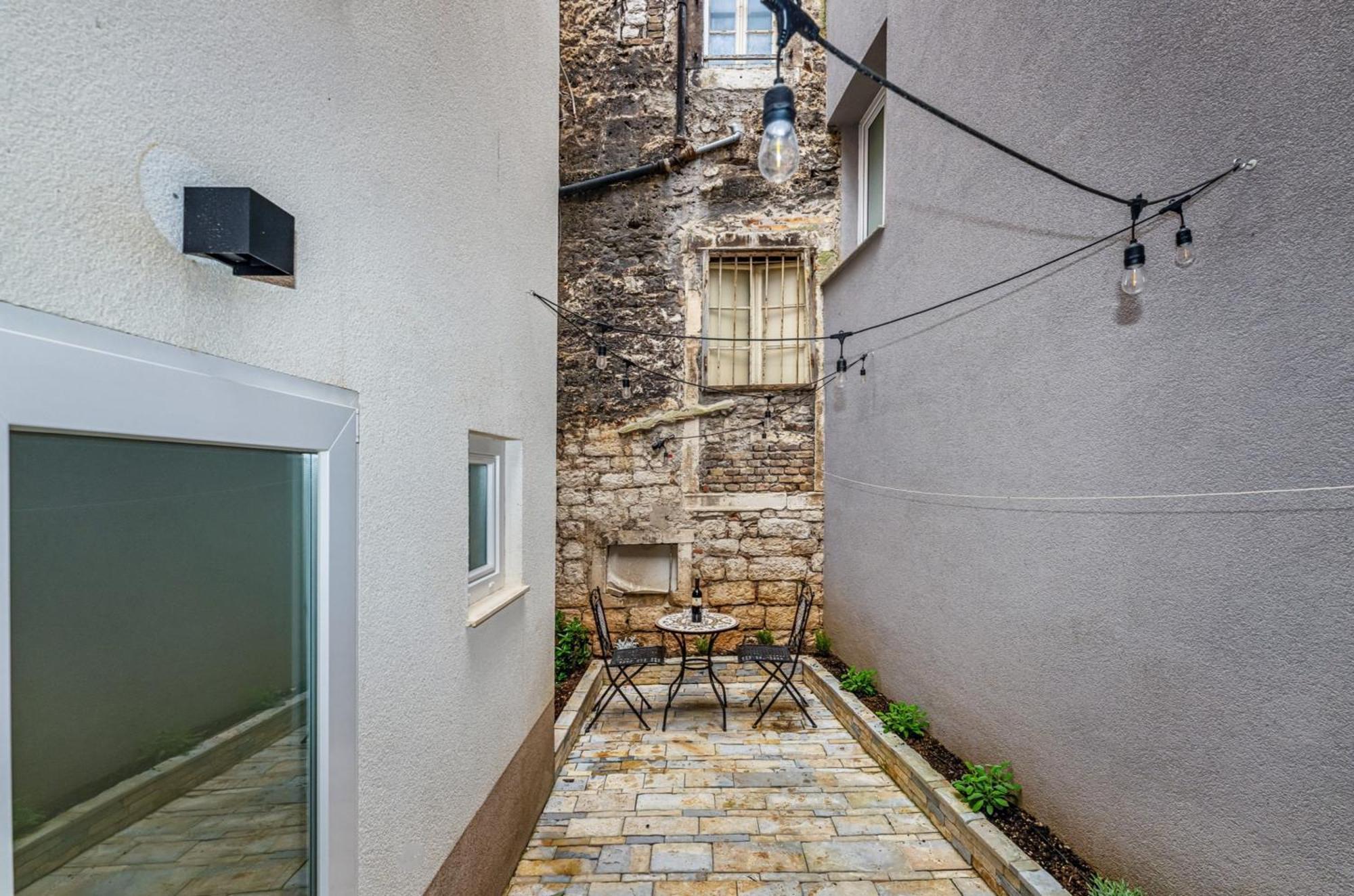 Samm Apartments Šibenik Eksteriør billede