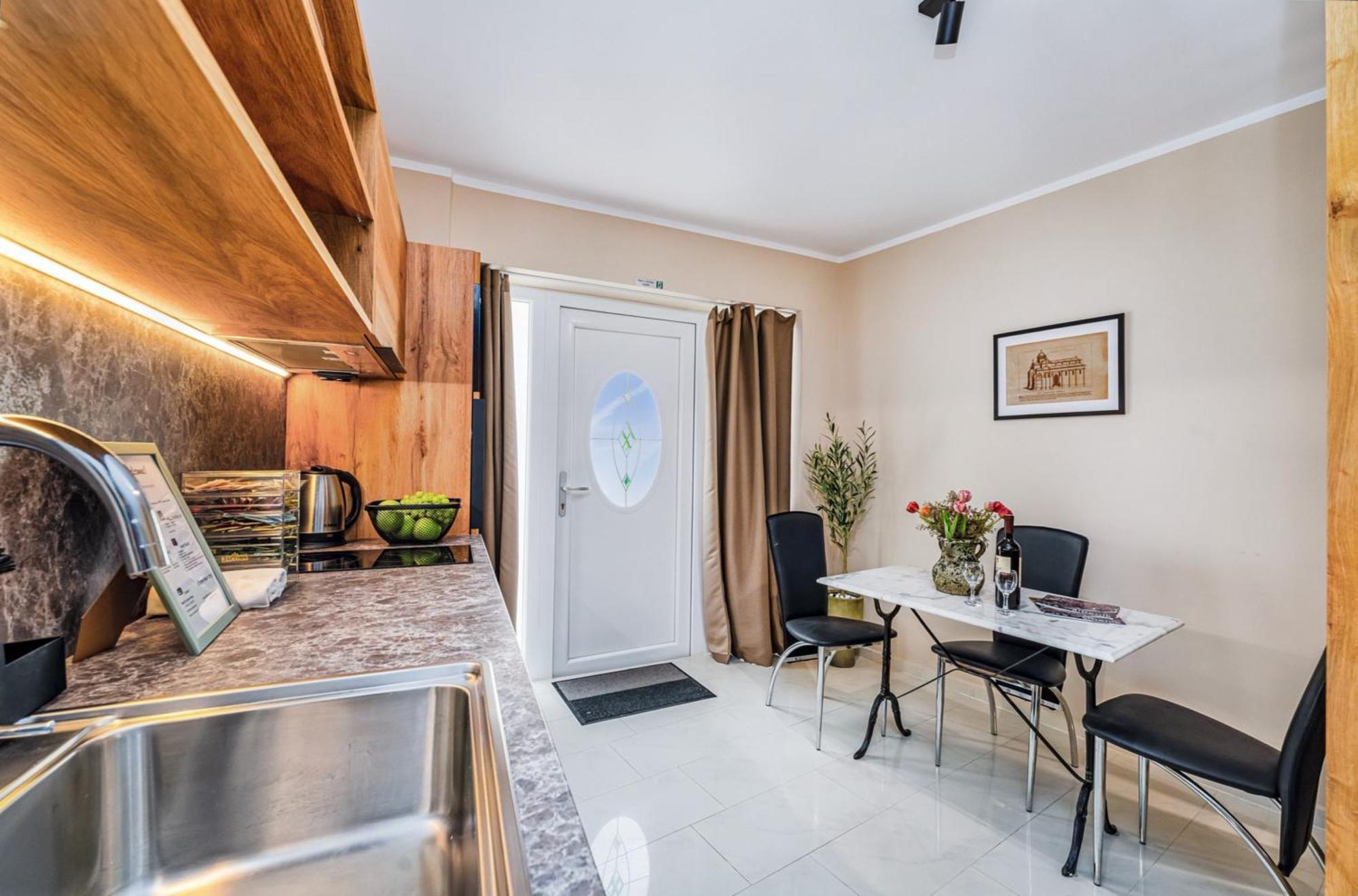 Samm Apartments Šibenik Eksteriør billede